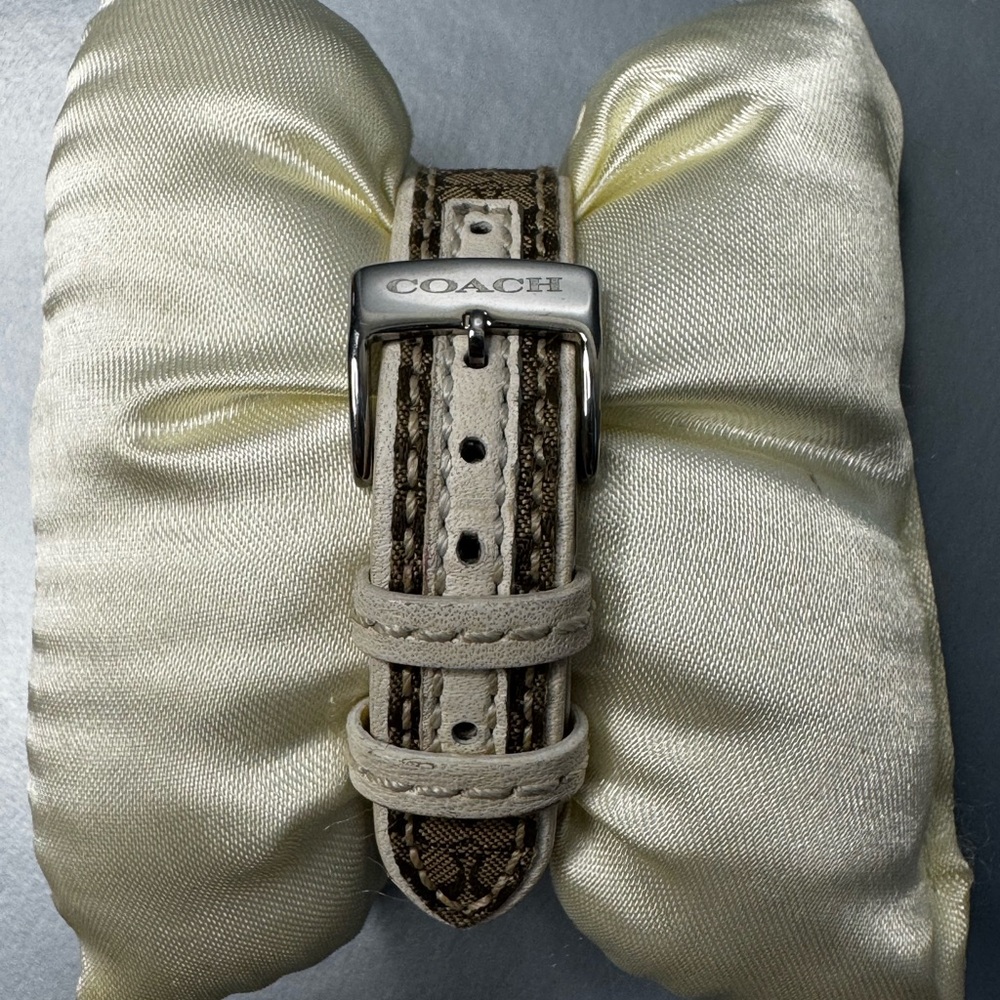 Coach Beige Women's Watch - Picture 5 of 7